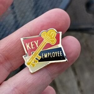 McDonald's Employee Crew Key Employee 1" Lapel Pin